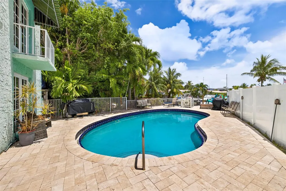 2708 NE 14th Street Causeway #2 Pompano Beach, FL 33062