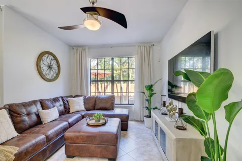10342 Wellington Parc Drive
