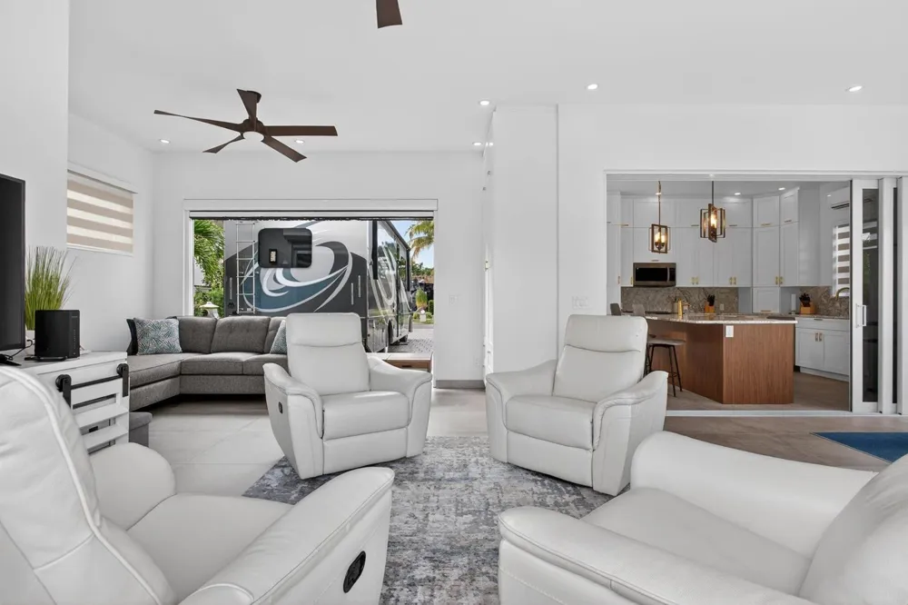 633 Cortez Drive #633 Margate, FL 33068