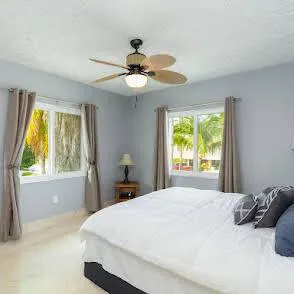 397 Laguna Avenue Key Largo, FL 33037