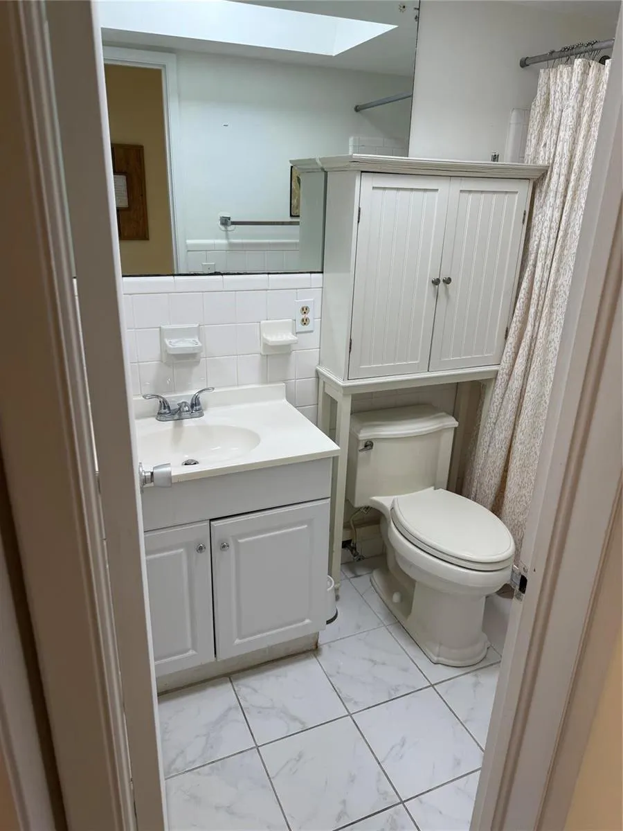 2841 NE 32nd Street #2 Fort Lauderdale, FL 33306