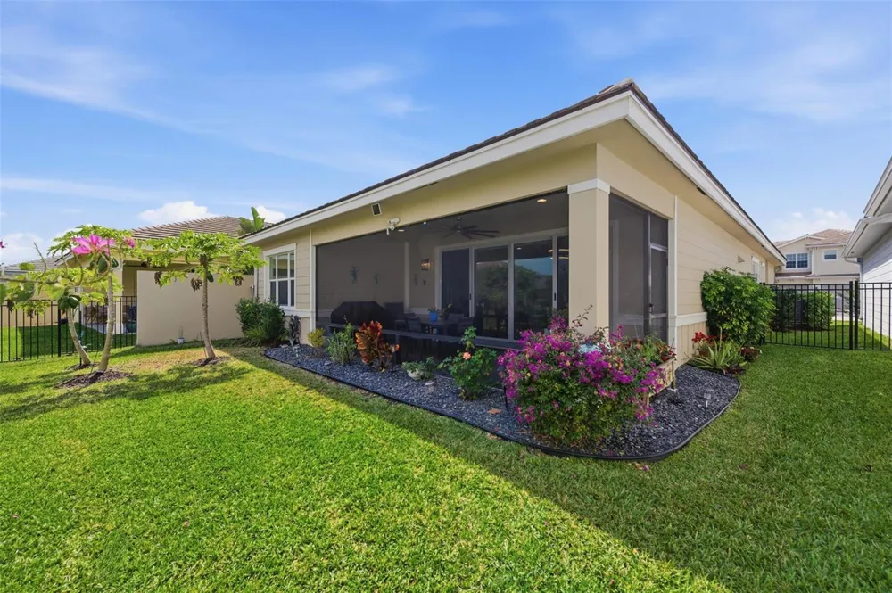 1342 Harvester Crossing Loxahatchee, FL 33470