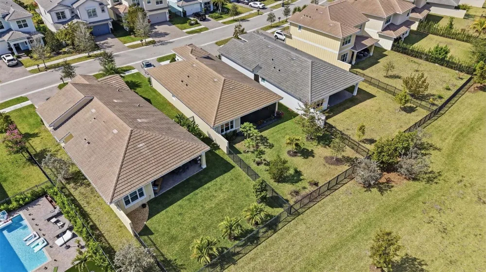 1342 Harvester Crossing Loxahatchee, FL 33470