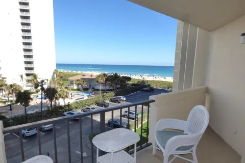 2800 Ocean Drive #B-5c