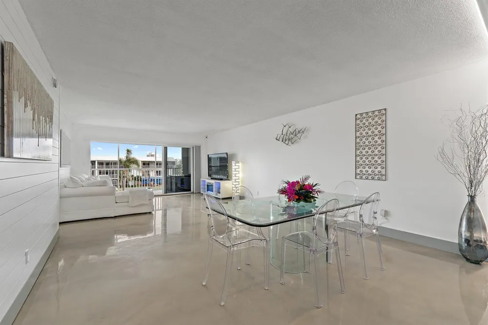 100 Waterway Road #E305 Tequesta, FL 33469