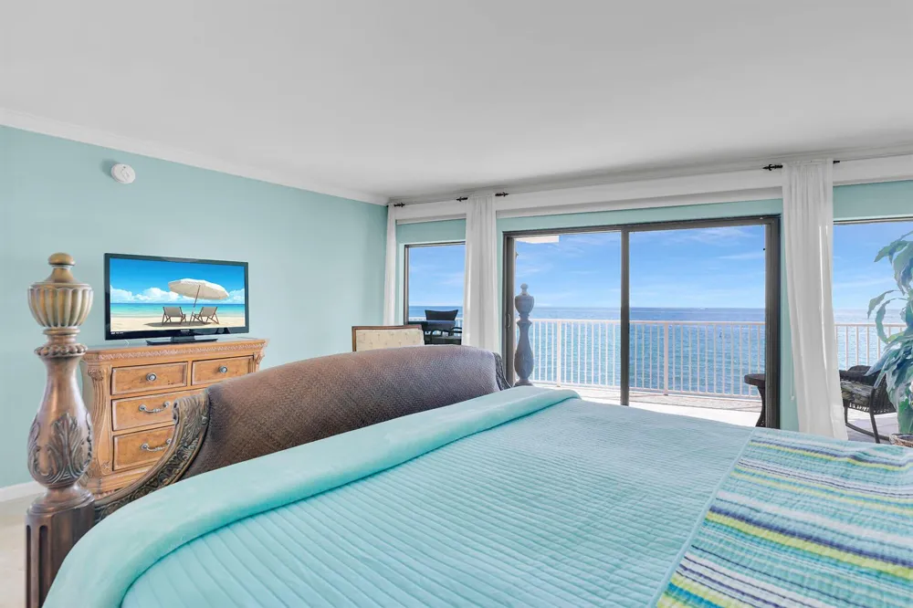 1133 W Ocean Drive #17 