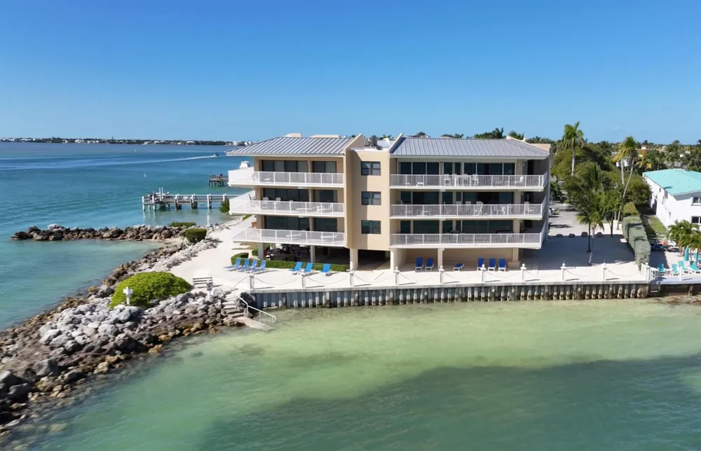 1133 W Ocean Drive #17 