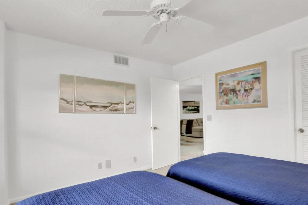 115 Bamboo Road #205 Palm Beach Shores, FL 33404