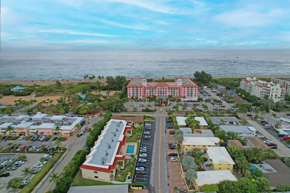 115 Bamboo Road #205 Palm Beach Shores, FL 33404