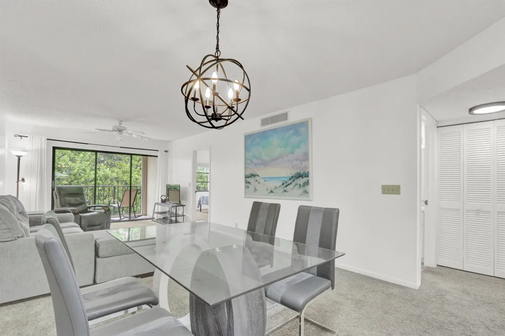 115 Bamboo Road #205 Palm Beach Shores, FL 33404