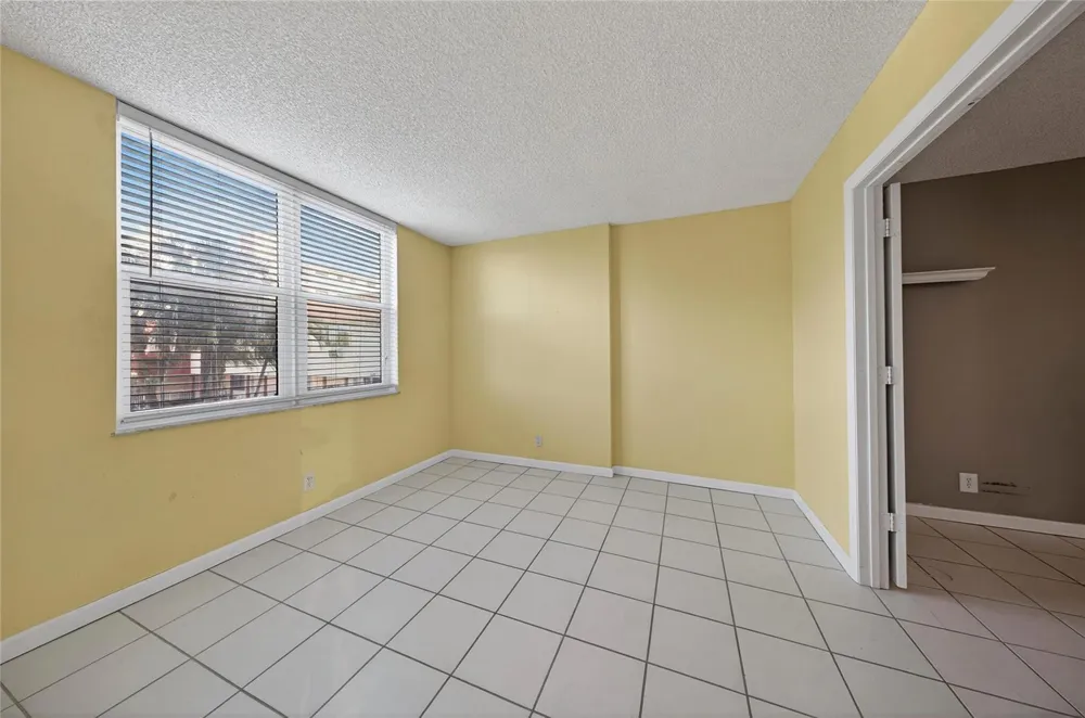 1500 Ocean Boulevard #203 Pompano Beach, FL 33062
