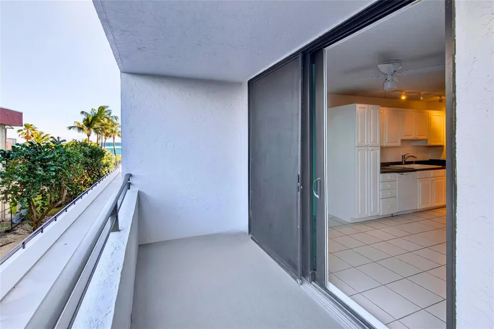 1500 Ocean Boulevard #203 Pompano Beach, FL 33062