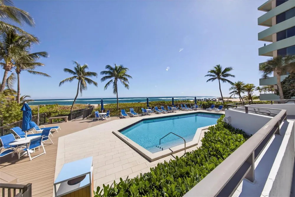 1500 Ocean Boulevard #203 Pompano Beach, FL 33062