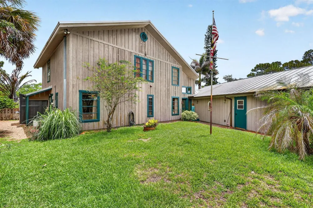 2483 SW Murphy Road Palm City, FL 34990