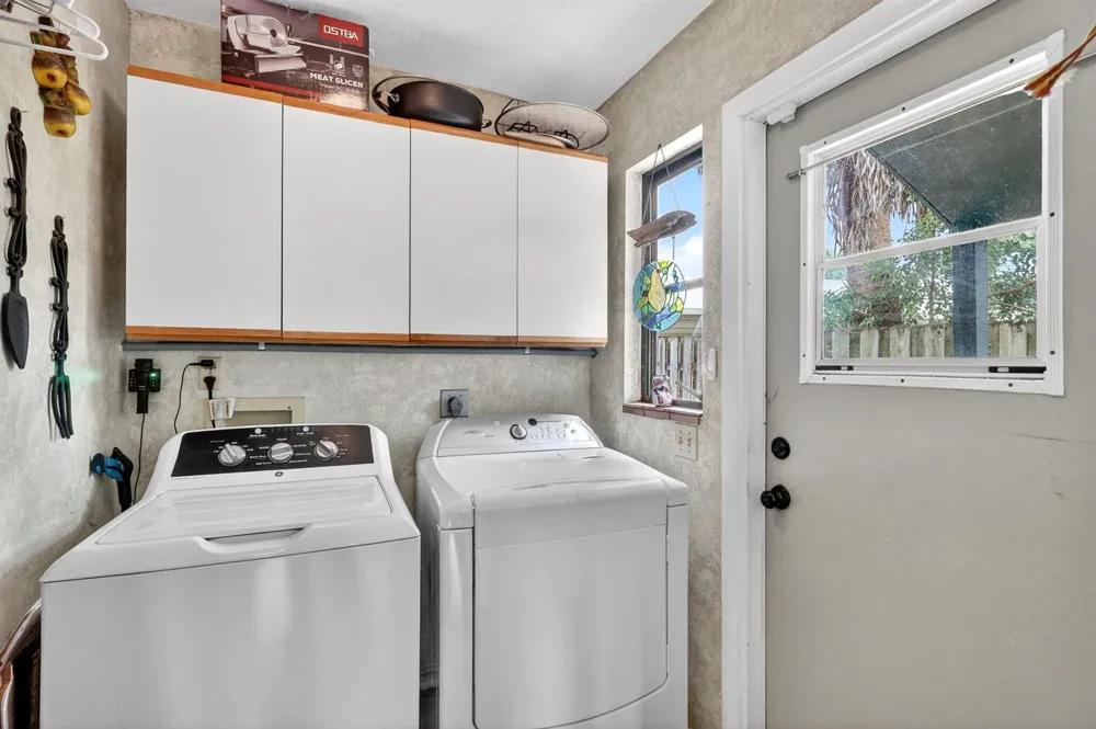 2483 SW Murphy Road Palm City, FL 34990