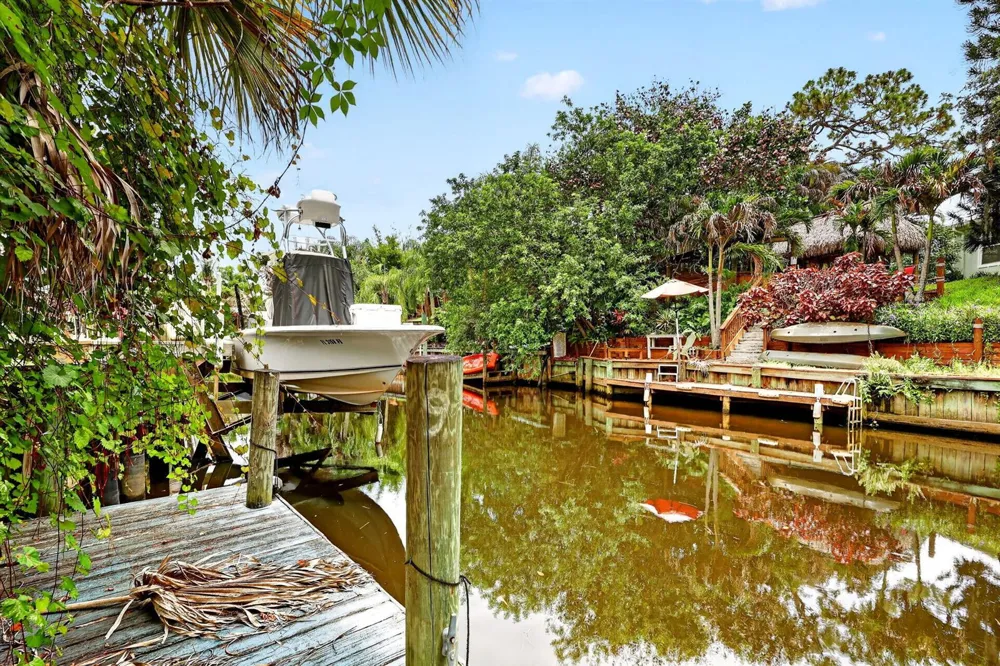 2483 SW Murphy Road Palm City, FL 34990