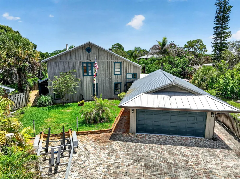 2483 SW Murphy Road Palm City, FL 34990