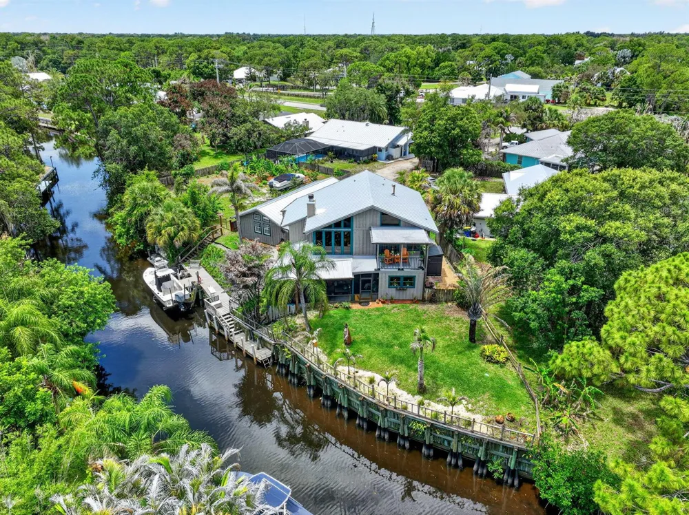 2483 SW Murphy Road Palm City, FL 34990