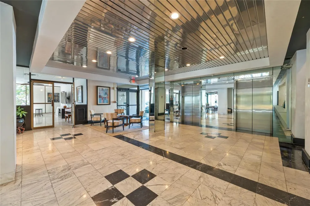1021 Hillsboro Mile #G1 Hillsboro Beach, FL 33062