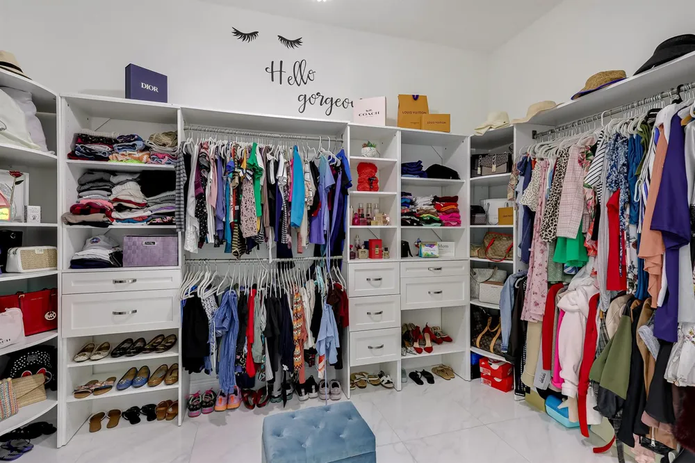 142 Brynhurst Court West Palm Beach, FL 33413