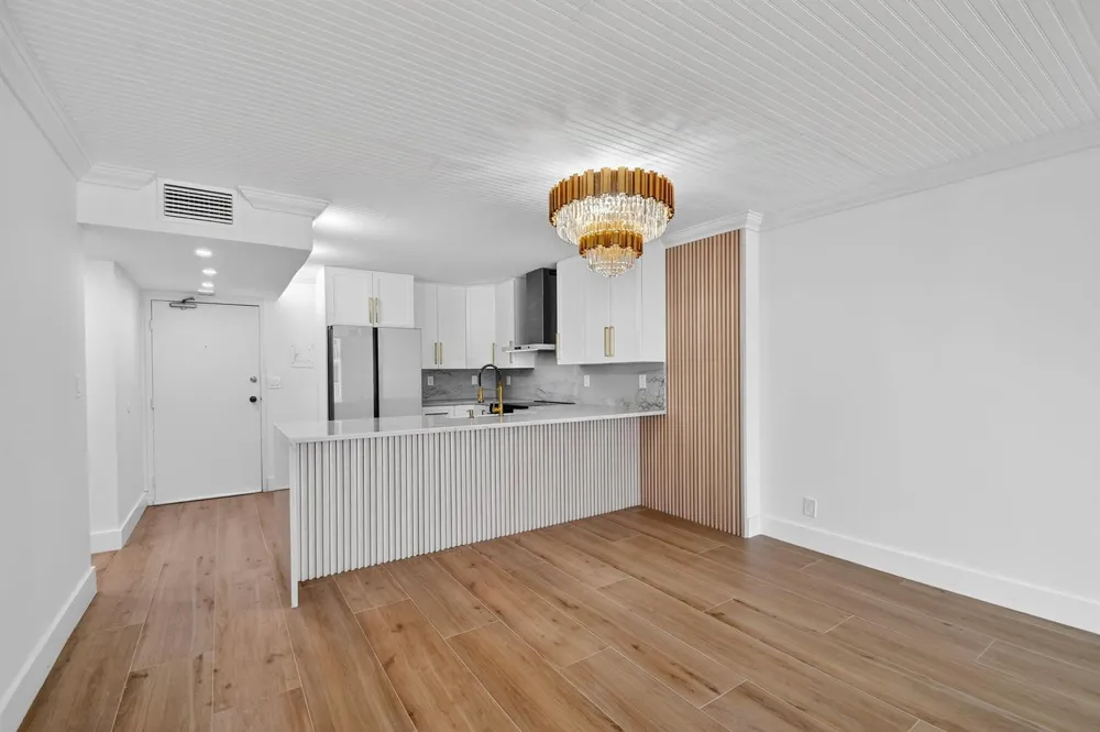 3540 S. Ocean Boulevard #810 South Palm Beach, FL 33480