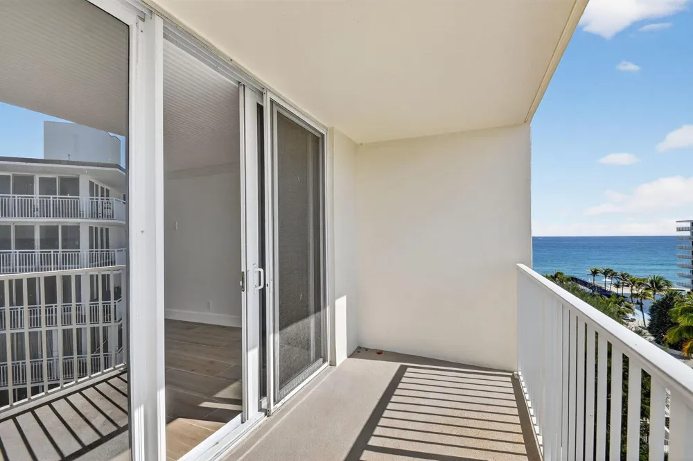 3540 S. Ocean Boulevard #810 South Palm Beach, FL 33480