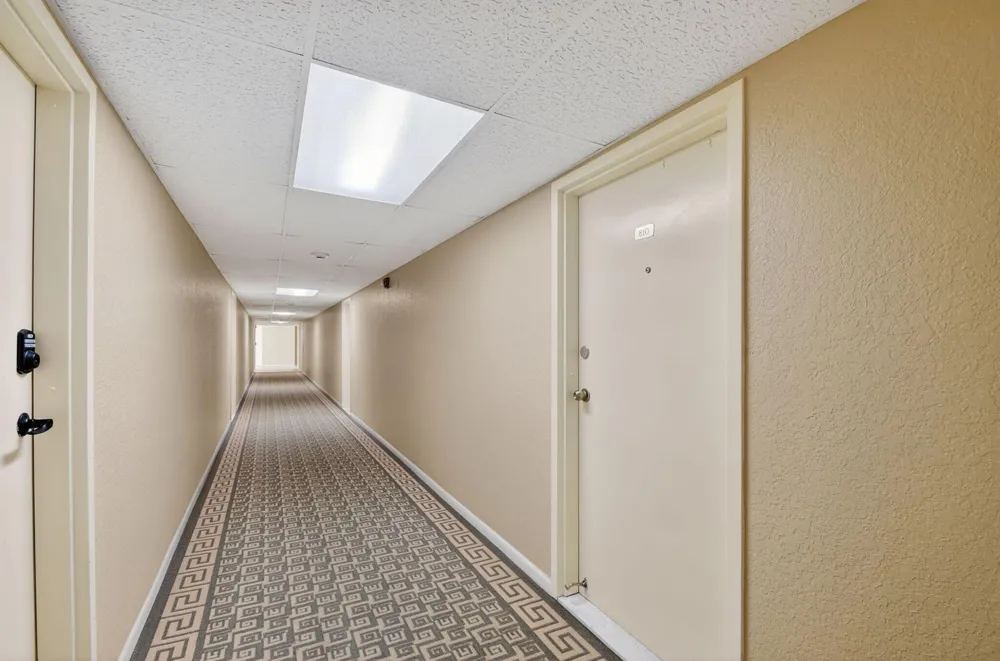3540 S. Ocean Boulevard #810 South Palm Beach, FL 33480