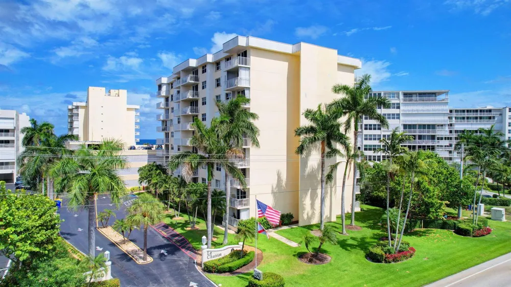 3540 S. Ocean Boulevard #810 South Palm Beach, FL 33480