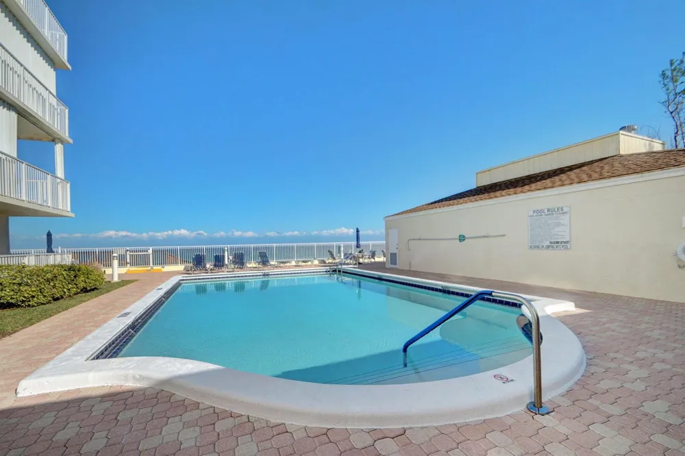 3540 S. Ocean Boulevard #810 South Palm Beach, FL 33480