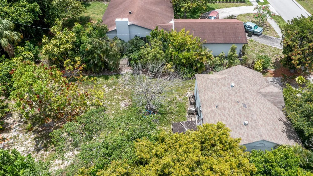 229 SW 4th Avenue Delray Beach, FL 33444