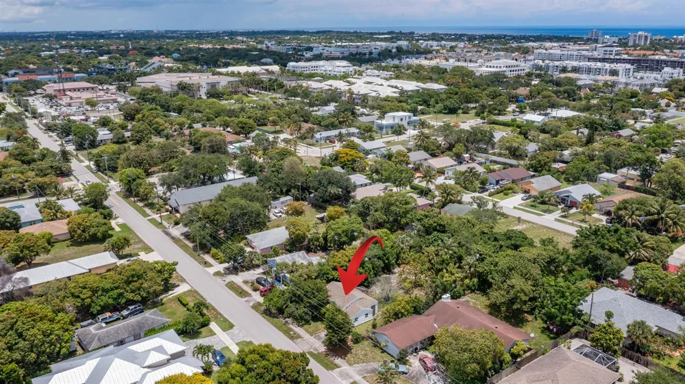 229 SW 4th Avenue Delray Beach, FL 33444