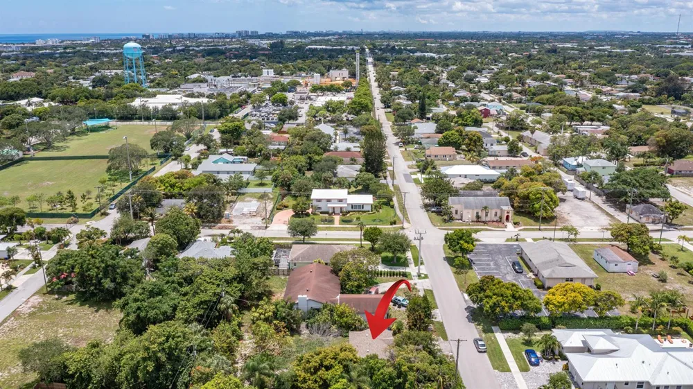 229 SW 4th Avenue Delray Beach, FL 33444