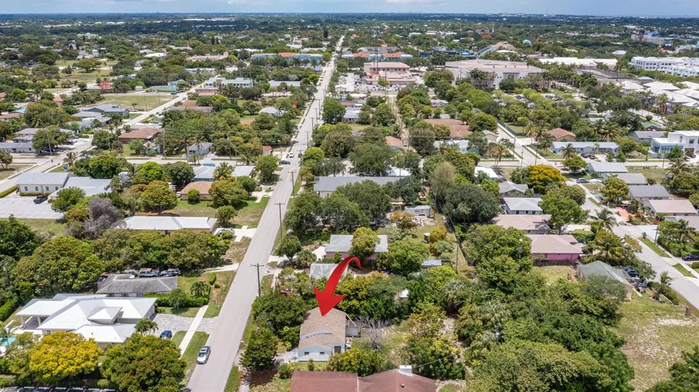 229 SW 4th Avenue Delray Beach, FL 33444