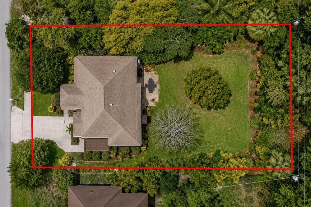 229 SW 4th Avenue Delray Beach, FL 33444