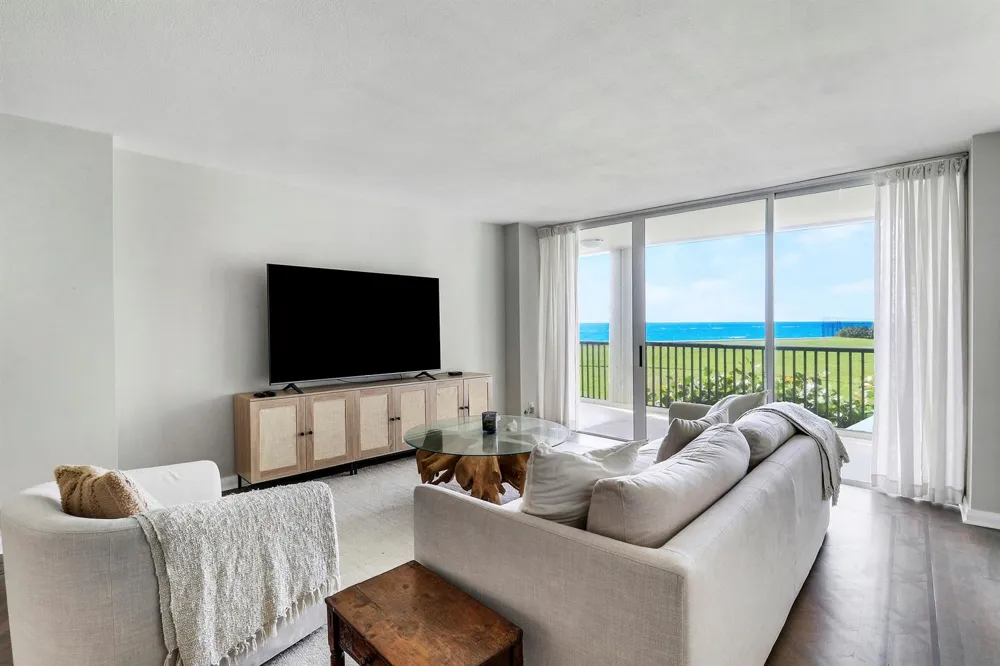 5400 Ocean Drive #1b Riviera Beach, FL 33404