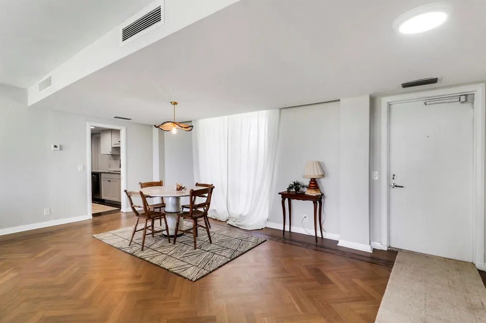 5400 Ocean Drive #1b Riviera Beach, FL 33404