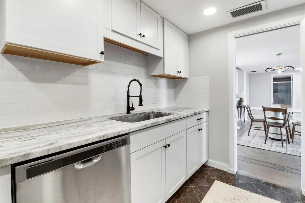 5400 Ocean Drive #1b Riviera Beach, FL 33404