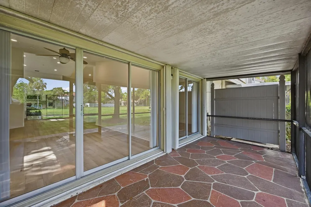 7618 S Pinewalk Dr S #132 Margate, FL 33063