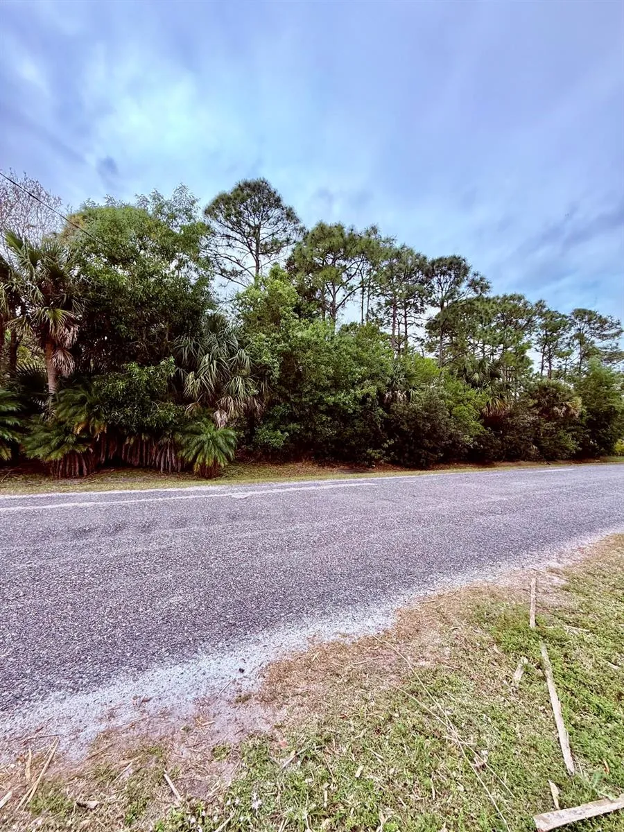 Silver Oak Drive Fort Pierce, FL 34982
