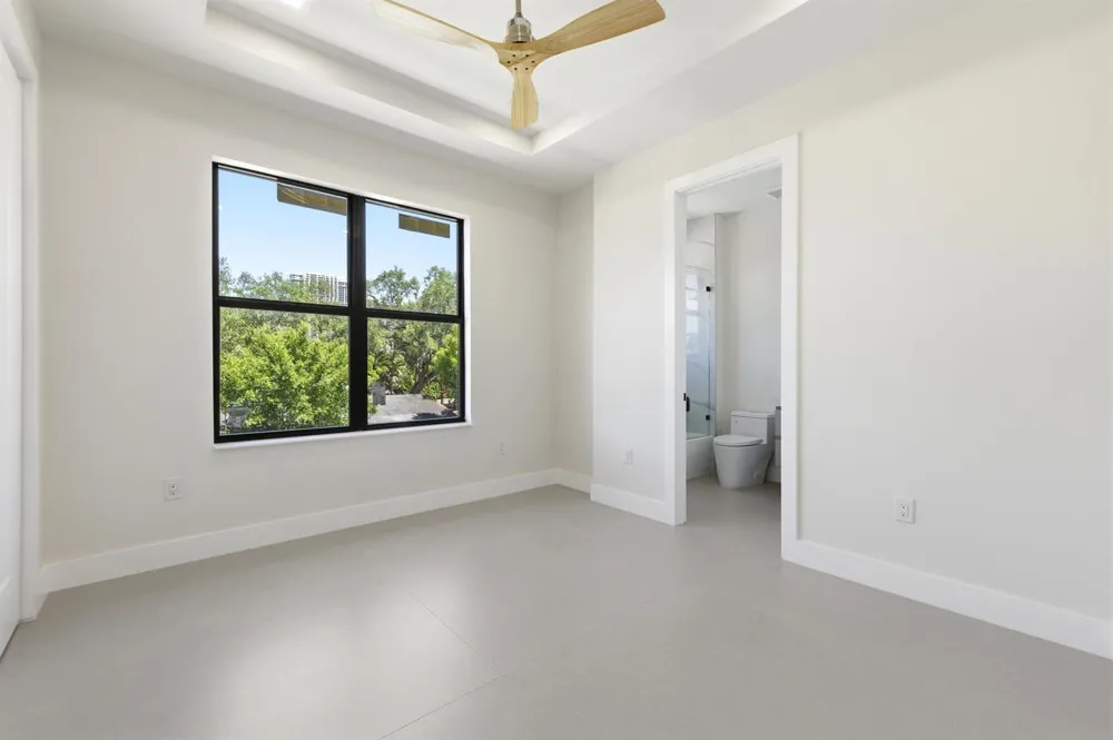 821 SW 1st Street Fort Lauderdale, FL 33312