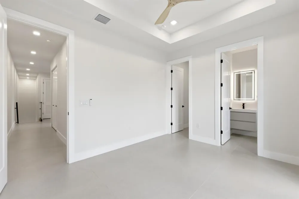 821 SW 1st Street Fort Lauderdale, FL 33312