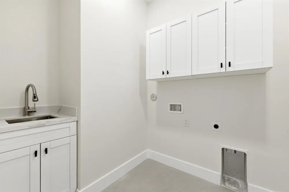 821 SW 1st Street Fort Lauderdale, FL 33312