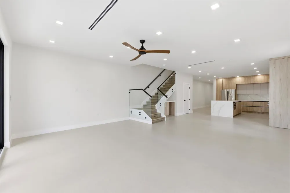 819 SW 1st Street Fort Lauderdale, FL 33312