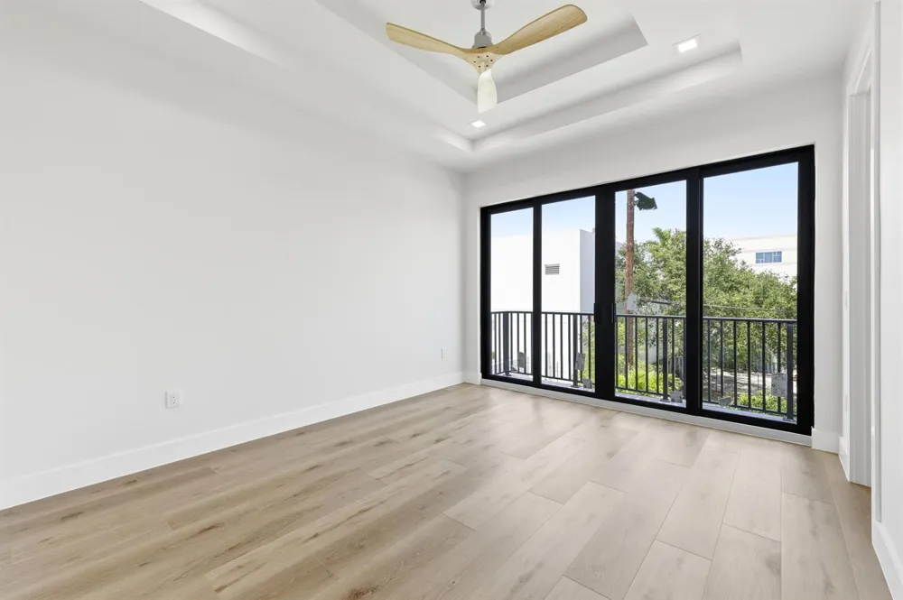 819 SW 1st Street Fort Lauderdale, FL 33312