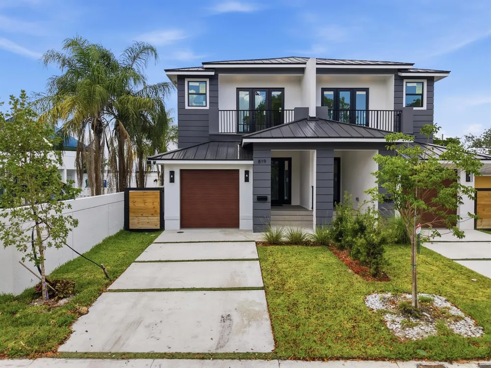 819 SW 1st Street Fort Lauderdale, FL 33312