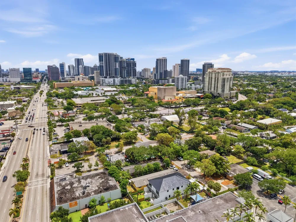 819 SW 1st Street Fort Lauderdale, FL 33312