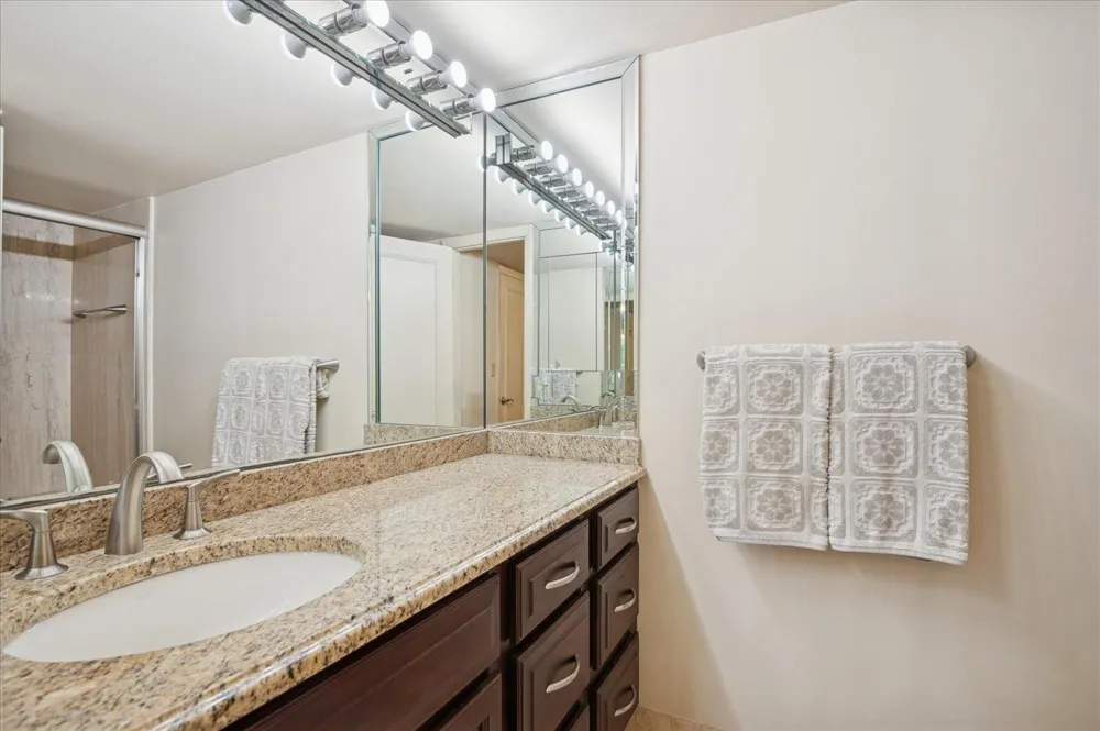 1201 S Ocean #704s Hollywood, FL 33019