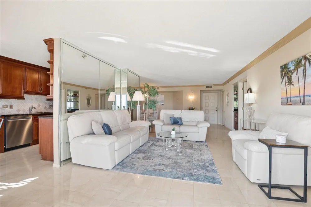 1201 S Ocean #704s Hollywood, FL 33019