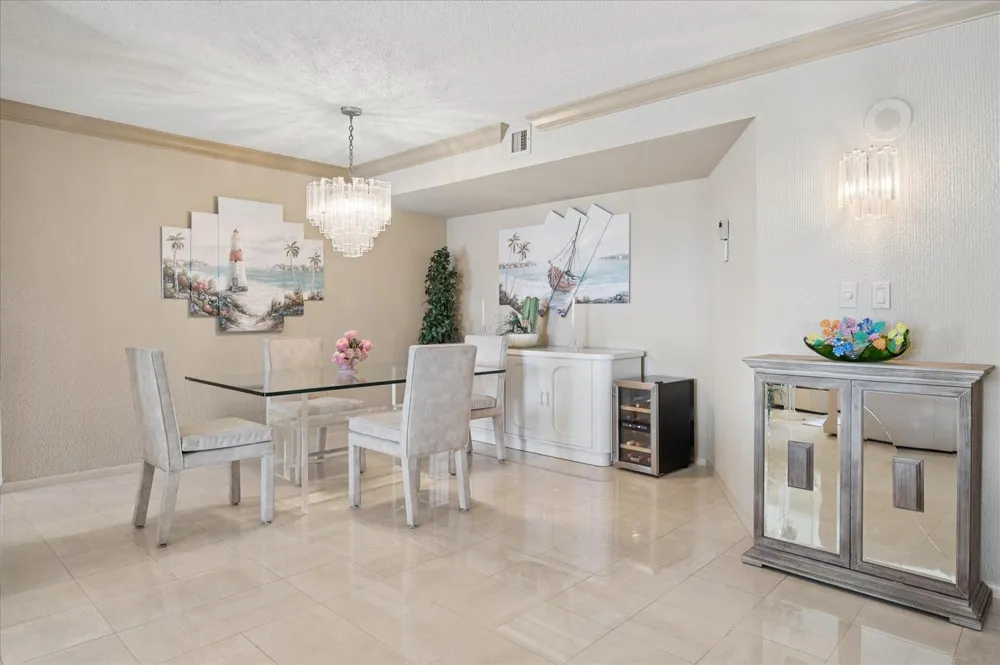 1201 S Ocean #704s Hollywood, FL 33019