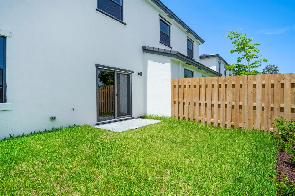 5838 Park Place #3058 Dania Beach, FL 33312